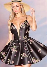 Gudrun | Stand Out at Prom with This Elegant Black Homecoming Dress for Unforgettable Glamour - Black Floral - PromDressClub