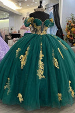 Jenna | Discover the Ultimate Emerald Green Quince Dress - Shine at Your Celebration! - Emerald Green - PromDressClub