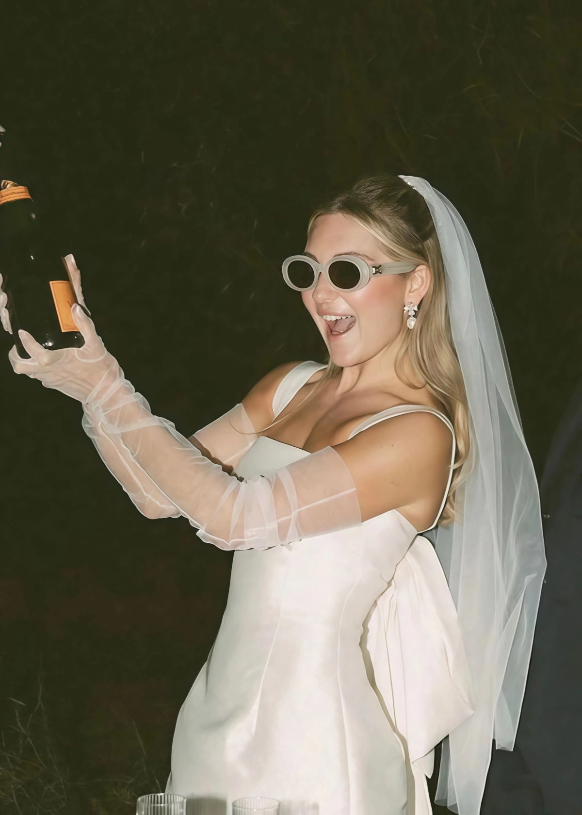 Doris | Bodycon Square Neck White Satin Mini/Short Wedding Dress with Bow Back and Veil - Price #price_variant_lowest# - White - PromDressClub