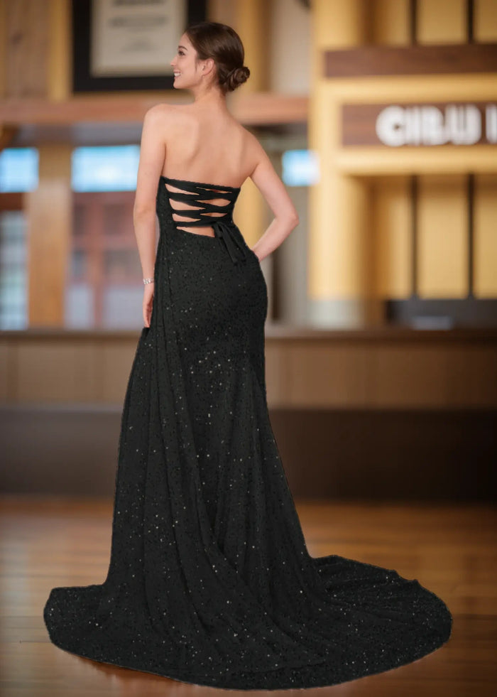 Wallis | Light Pink Mermaid Strapless Sweetheart Neck Prom Dress with Slit and Train - Black - PromDressClub